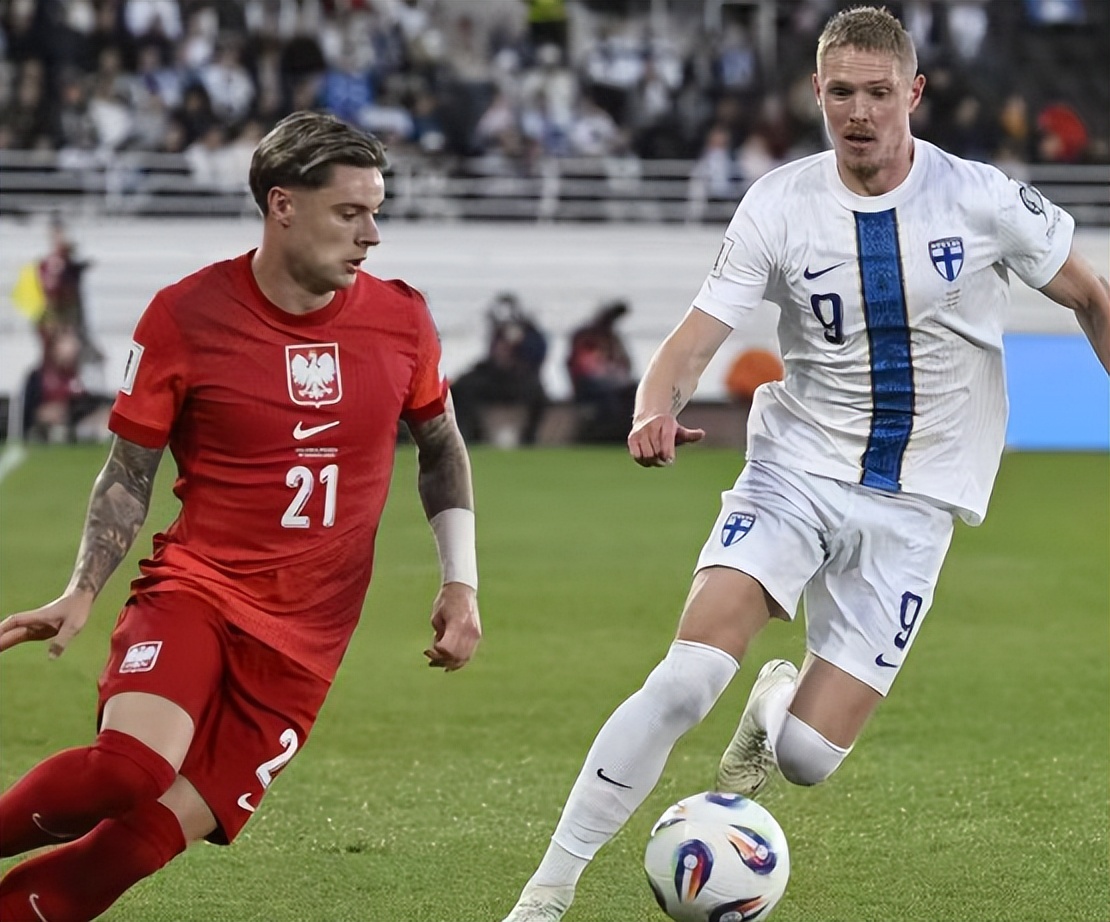 荷兰国家队实力雄厚,欲拿下关键胜利晋级 荷兰国家队实力雄厚,欲拿下关键胜利晋级