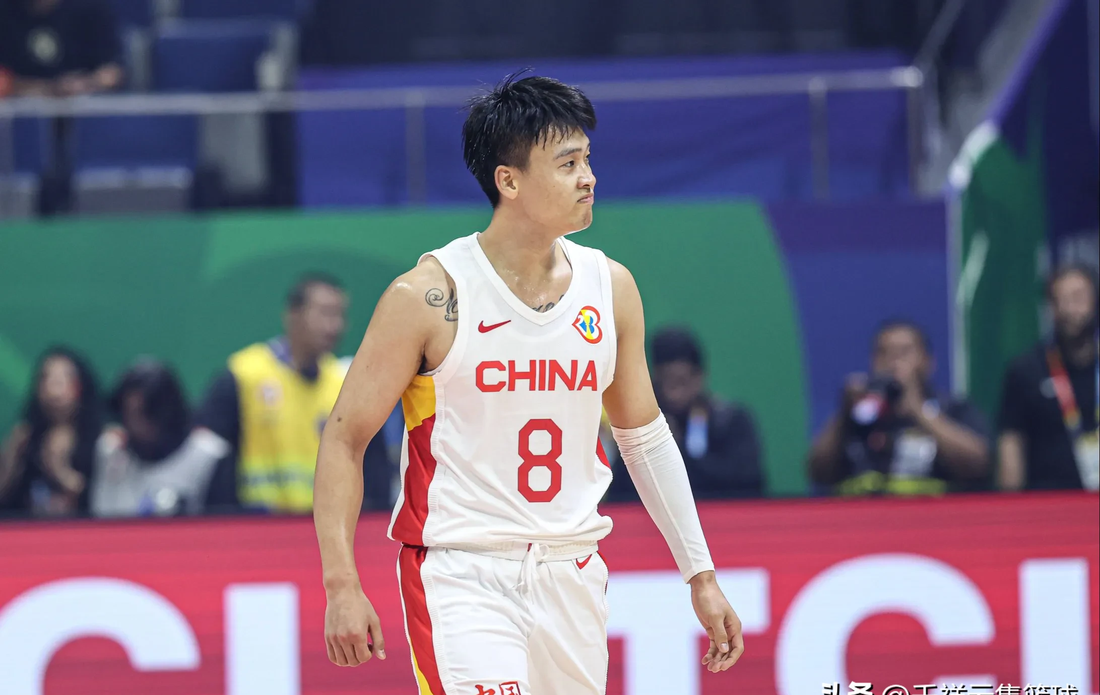 掘金完胜山西队，胡金秋刷新纪录